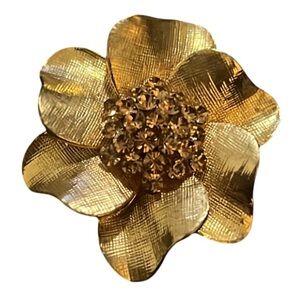 Vintage Gold Plated Topaz Swarvoski Crystal Rhinestone Floral Flower Brooch